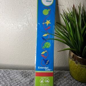 Ellison extended cuts flower vine by stu kilgour